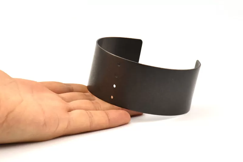 190mm Brass Cuff, 1 Oxidized Brass Black Cuff With 4 Holes (35x190x1mm) T112 BRC138