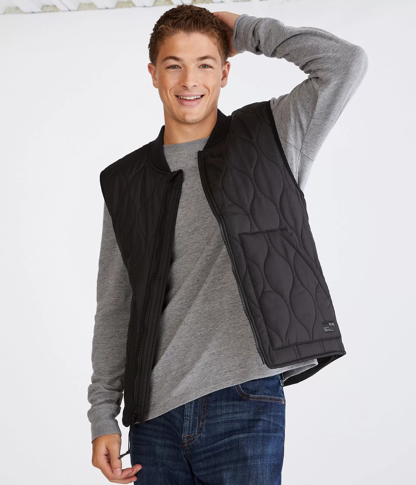 Aeropostale Mens' Lightweight Quilted Puffer Vest -  - Size L - Polyester - Teen Fashion & Clothing Black