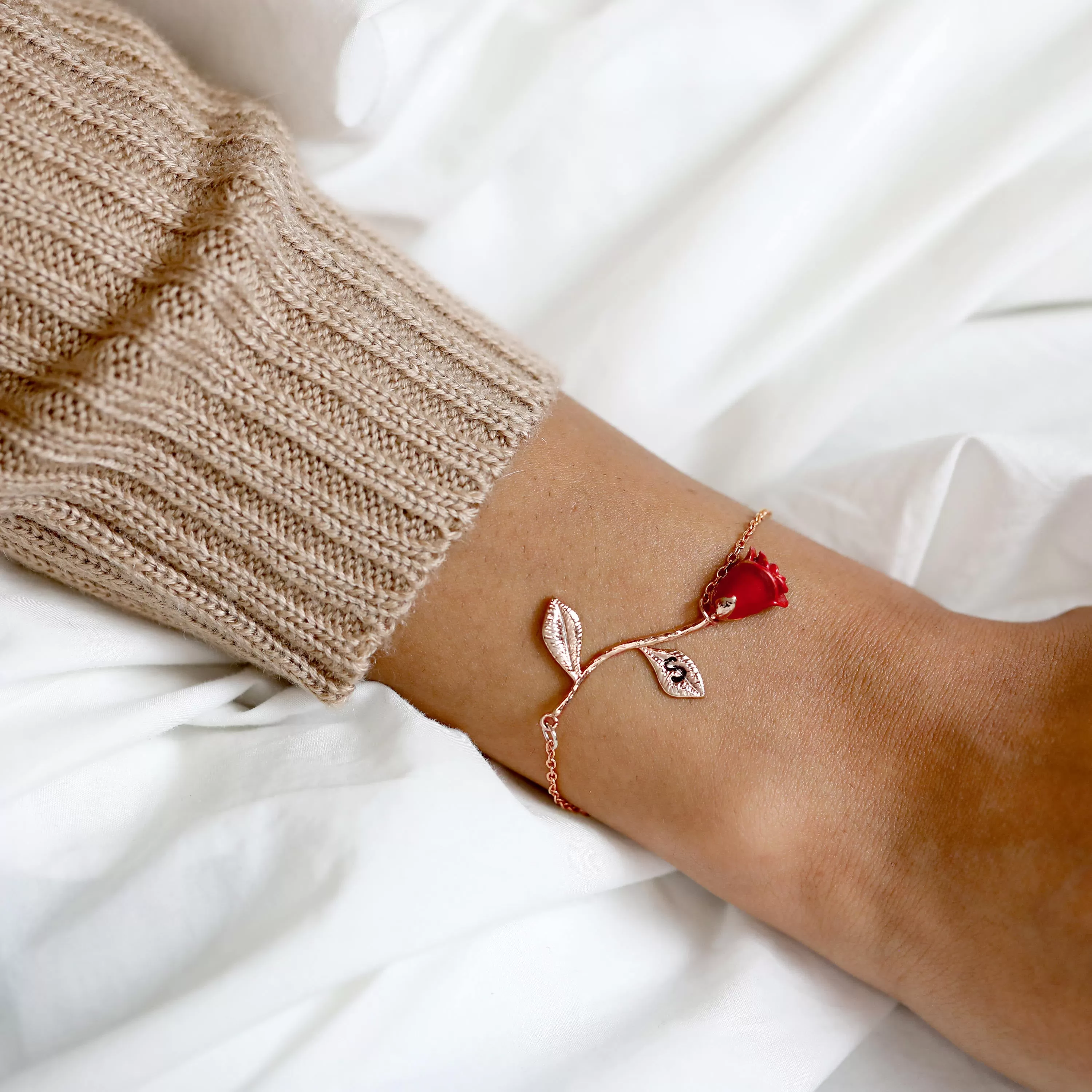 Anni Red Rose Bracelet