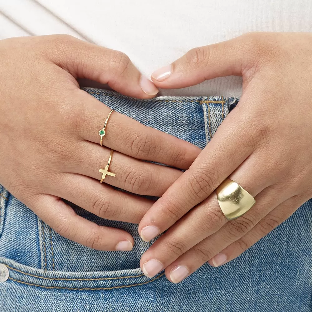 Birthstone Stacking Ring With Emerald