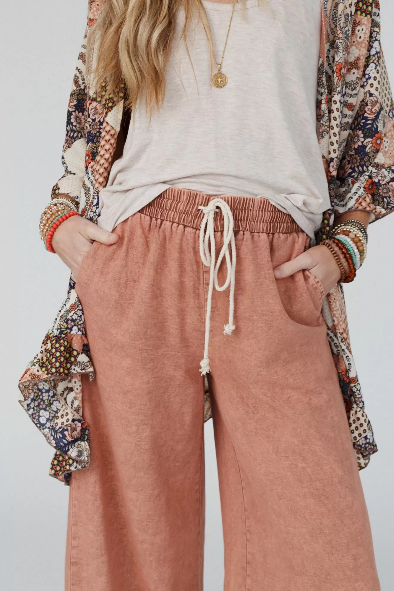 City Ease Pocketed Drawstring Pant - Rust