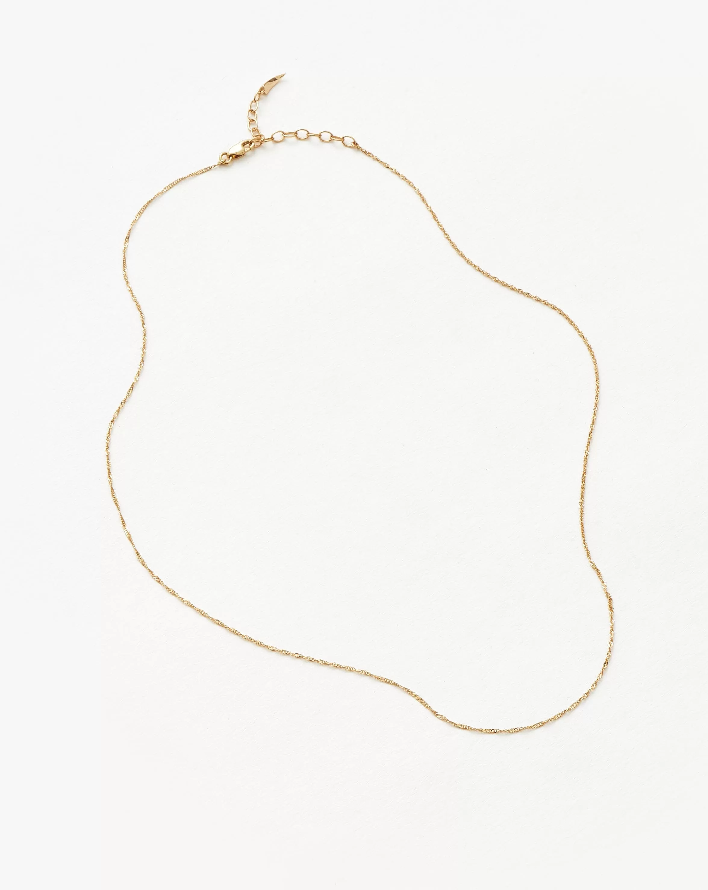 Fine Twisted Short Chain Necklace