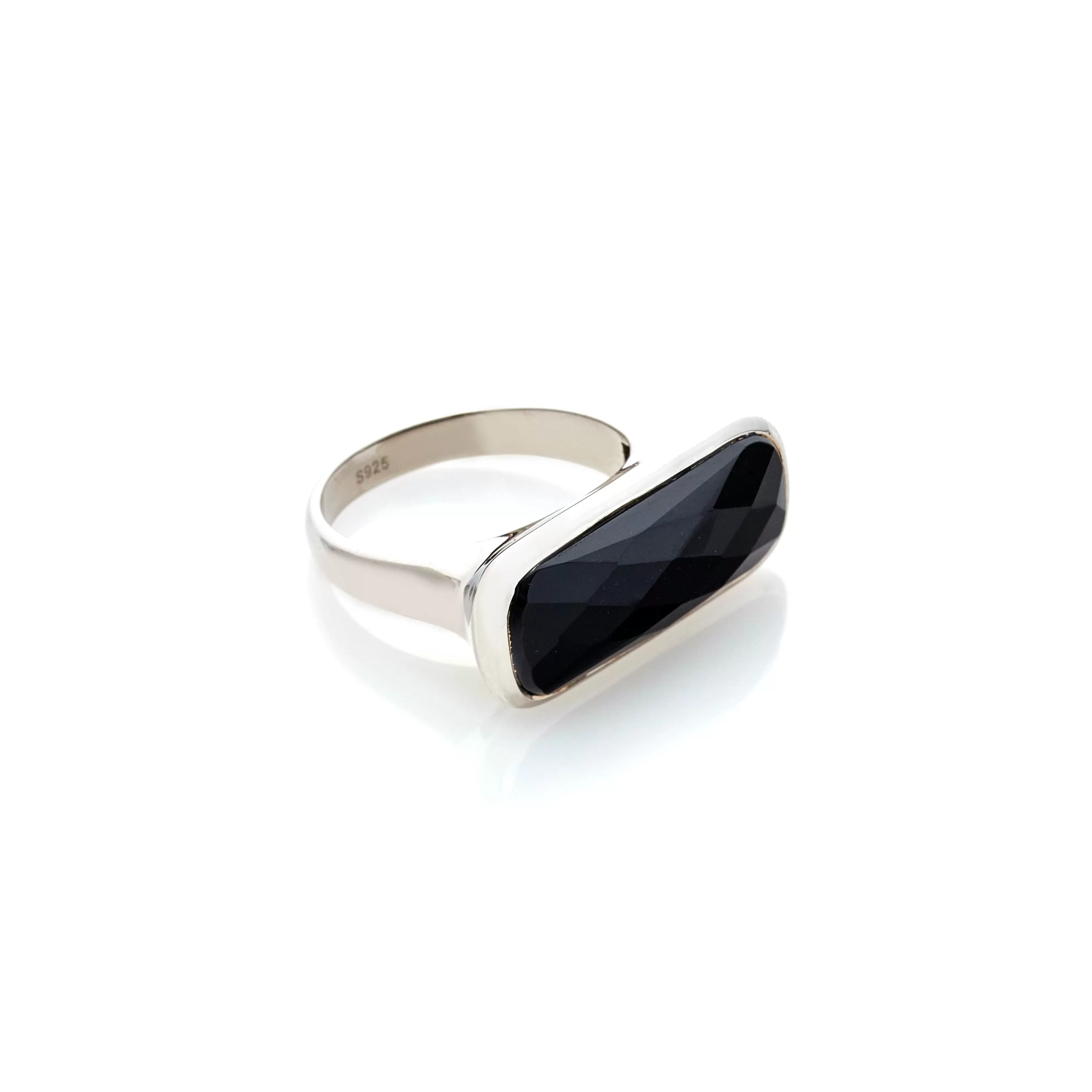 Grace Ring / Black Onyx   Silver / Ring