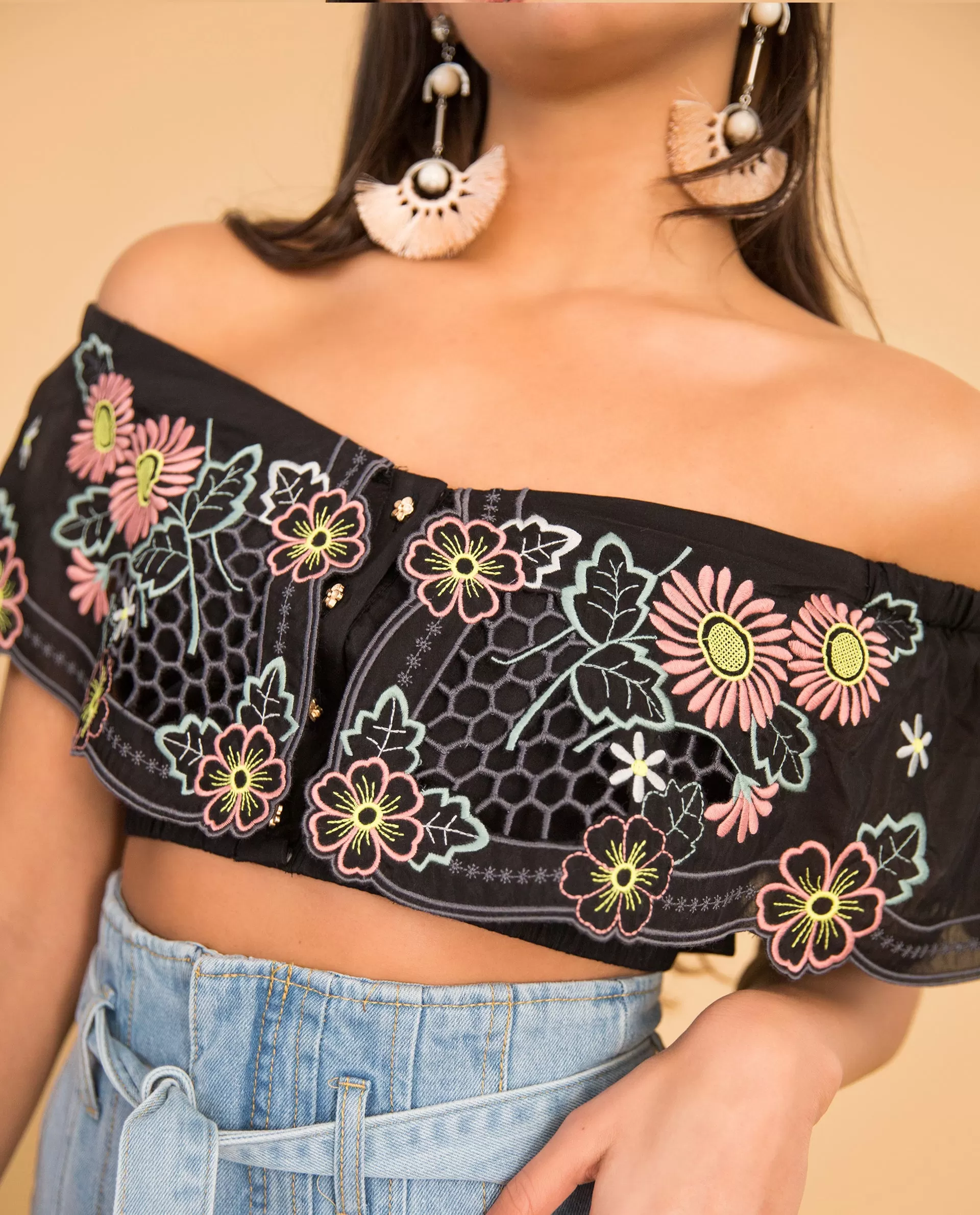 Honeycomb Daisy Crop Top