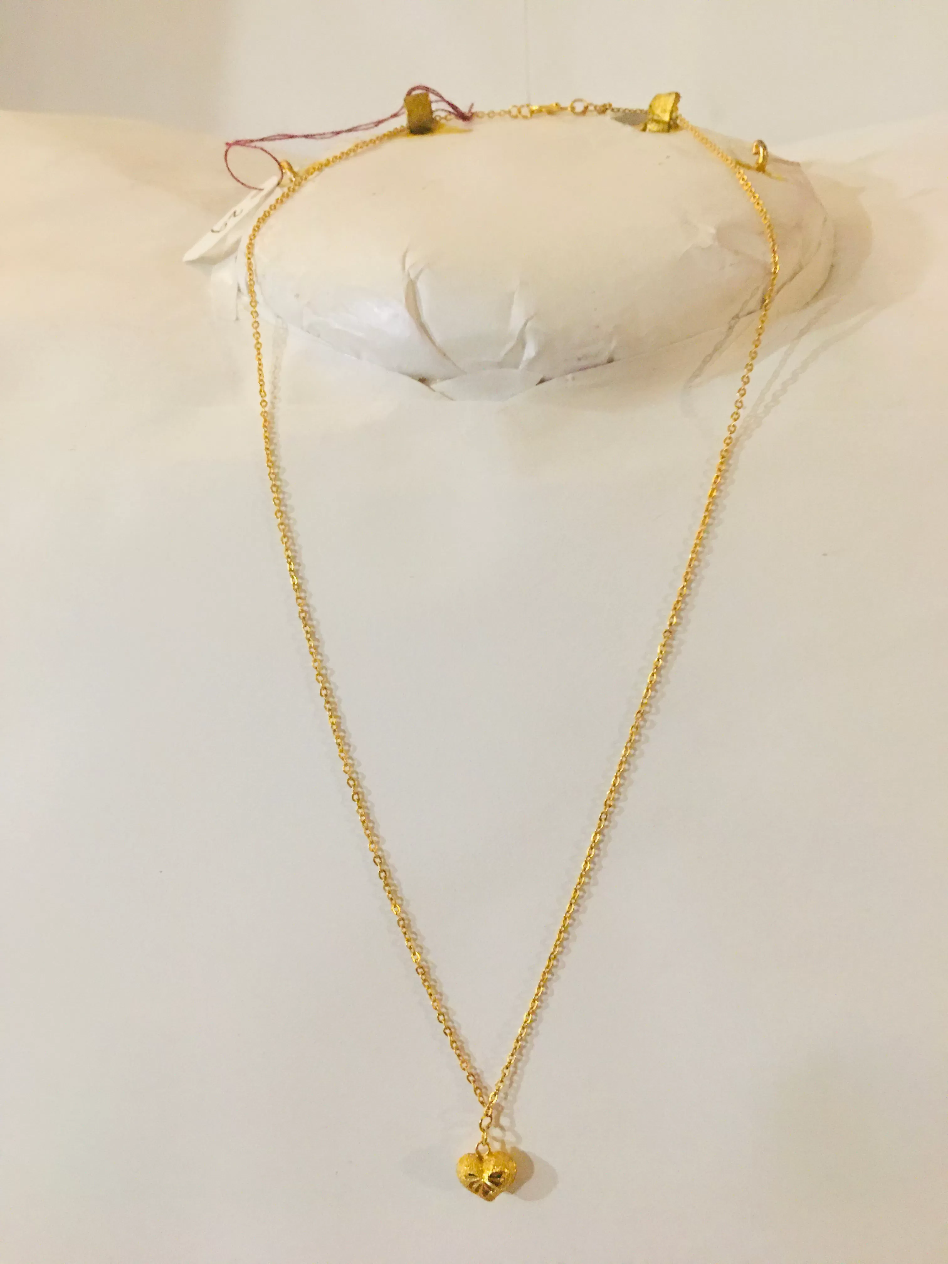 Item no. SP1025 Bangkok Solid gold 15.5” New Necklace & 2g.