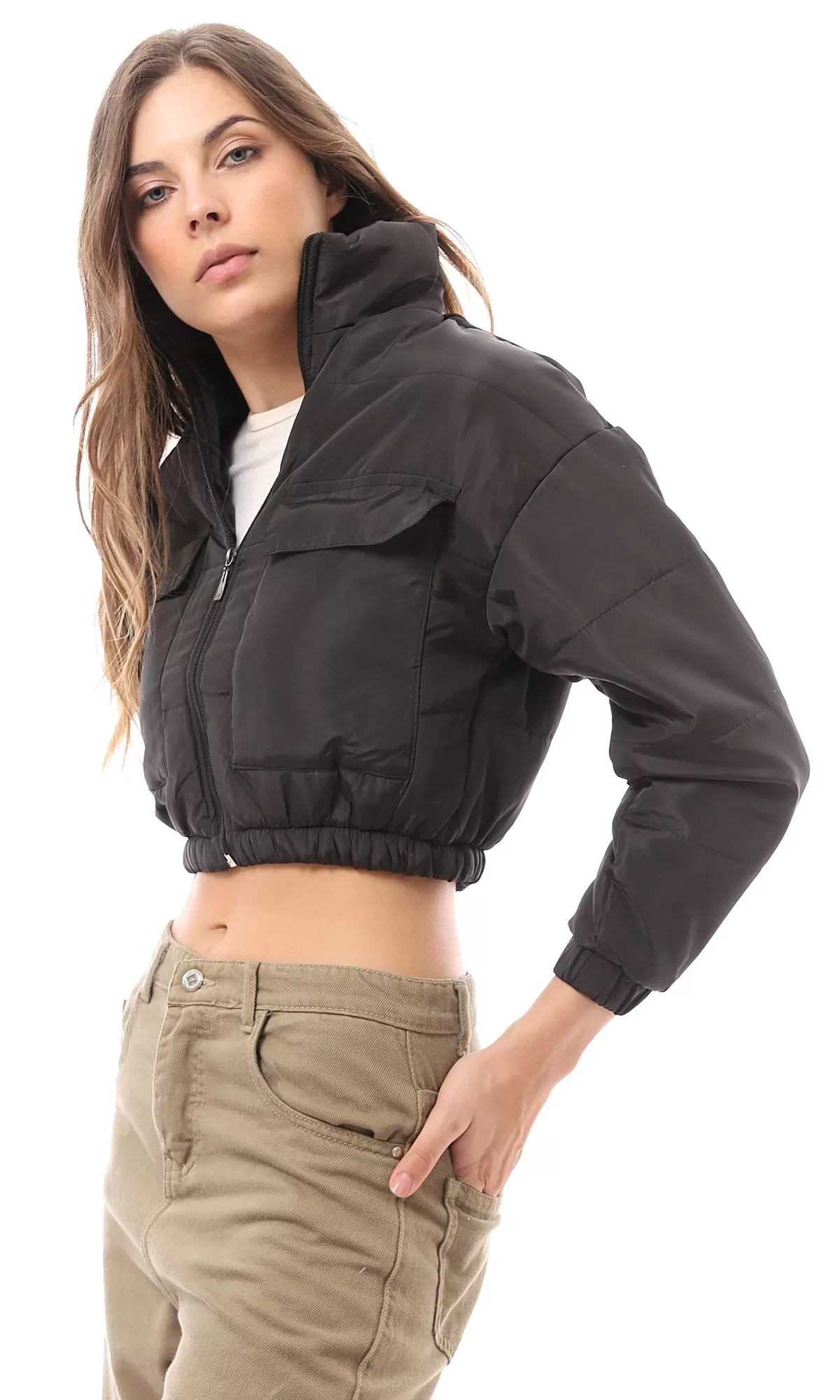 O170758 Trendy Black Cropped Puffer Jacket With Patched Pockets