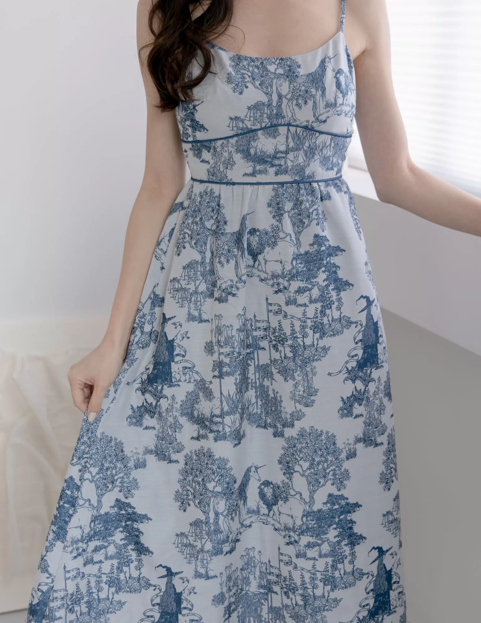 Sera Jacquard Dress in Blue